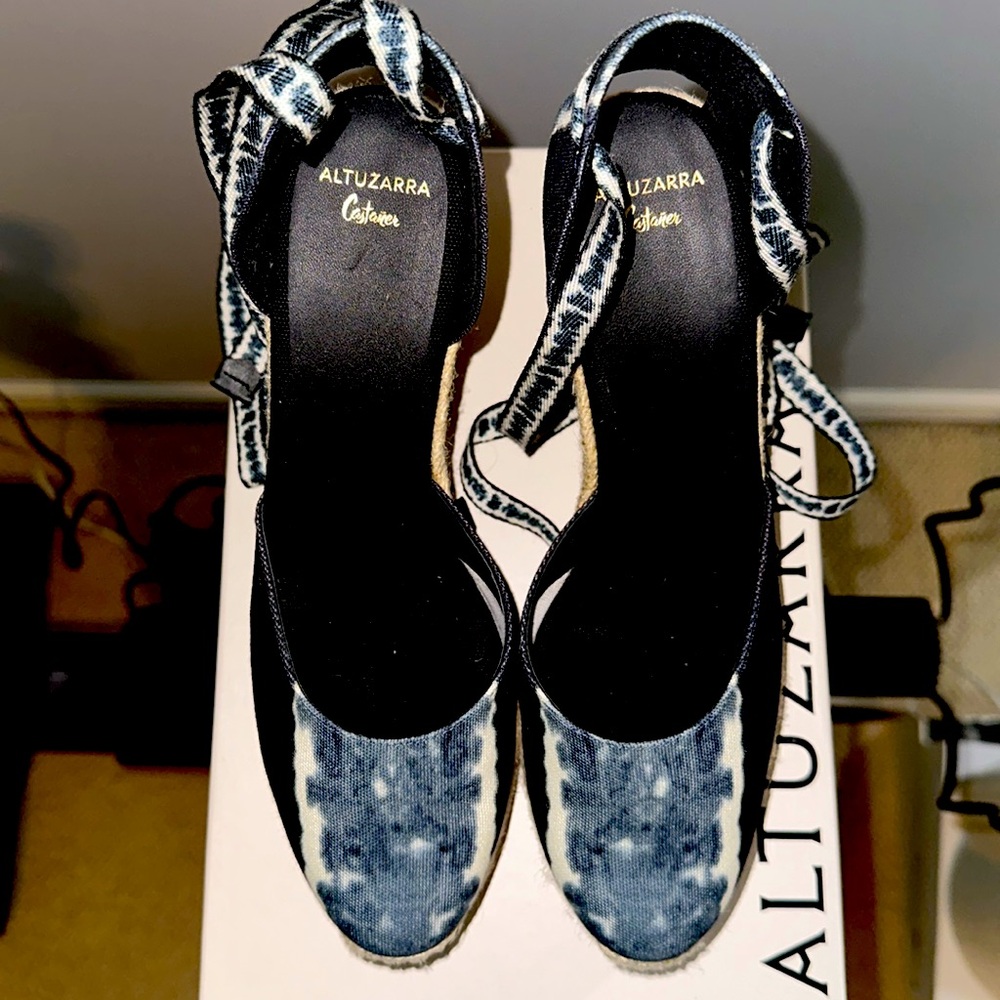 NWT CASTANER/ALTUZARRA Carina Espadrilles